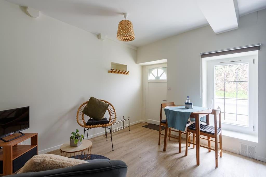 Apartment Cosy Neuf - Fibre - Parking Gratuit - Proche Ecoles Et Entreprises